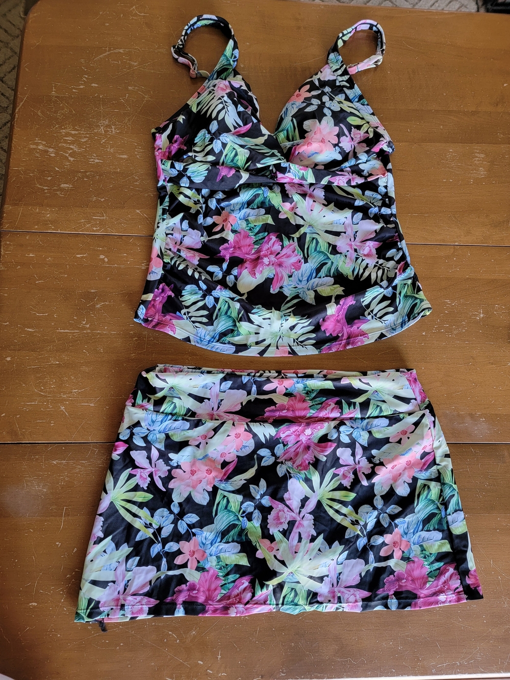 Floral Print Black Tankini with Skirted Bottom - Multicolor Size XL